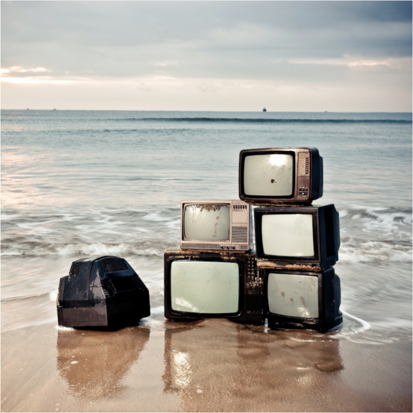 Main image No. 03 — Low Tide