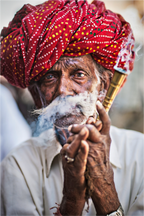 Main image India No. 09 — Red Turban
